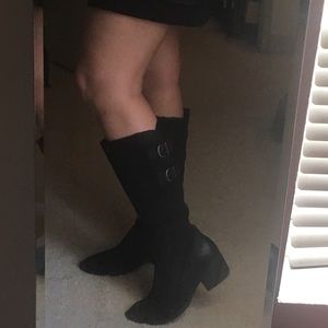 Like New Born Knee High Distressed Boots